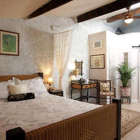 Maison De Textile Apartment Montolieu Екстериор снимка