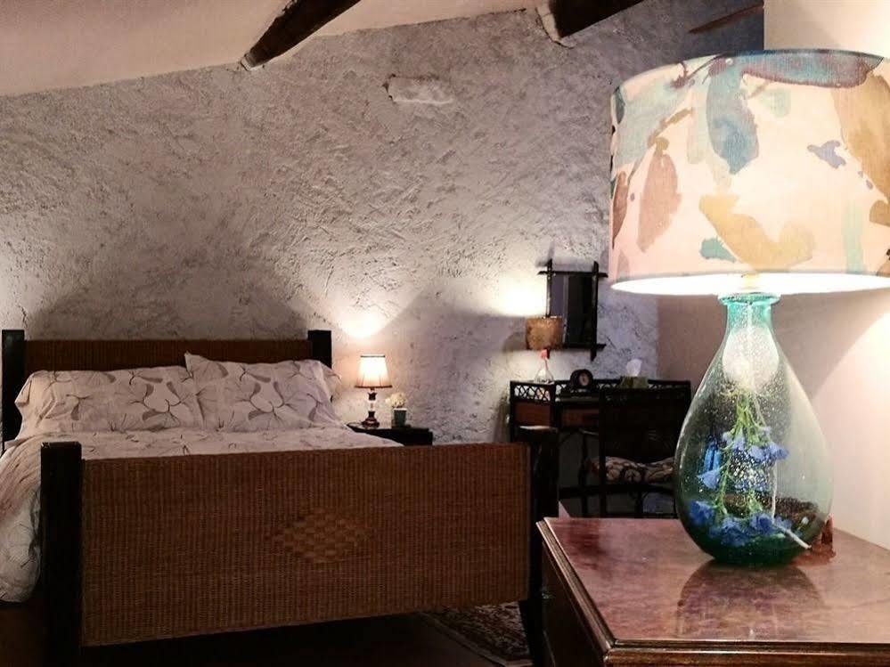 Maison De Textile Apartment Montolieu Екстериор снимка