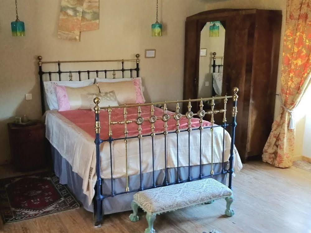 Maison De Textile Apartment Montolieu Екстериор снимка